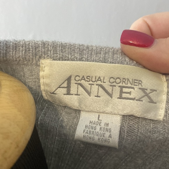 Vintage Casual Corner Annex Light Gray Cardigan Sweater Sz L - Picture 8 of 10